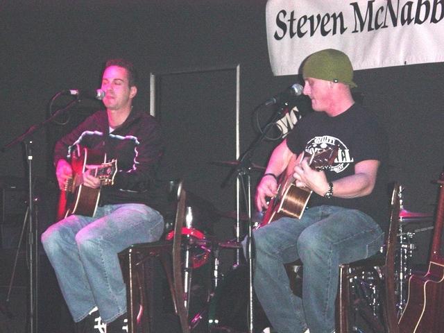 ~~Sunday All Stars~~

Photo: Ron and Sarah