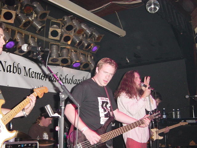 ~~ CLAD ~~

Photo: Ron and Sarah