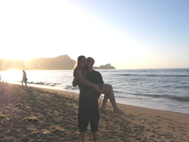 2006_0115_SmoochesInTheSun