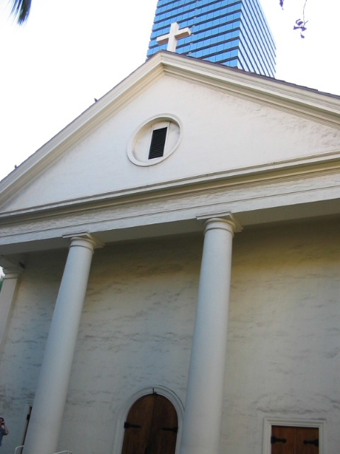 2006_0115_TheBackOfChurch