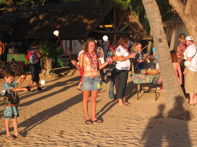 2006_0116_KatieAndHerBeanBags