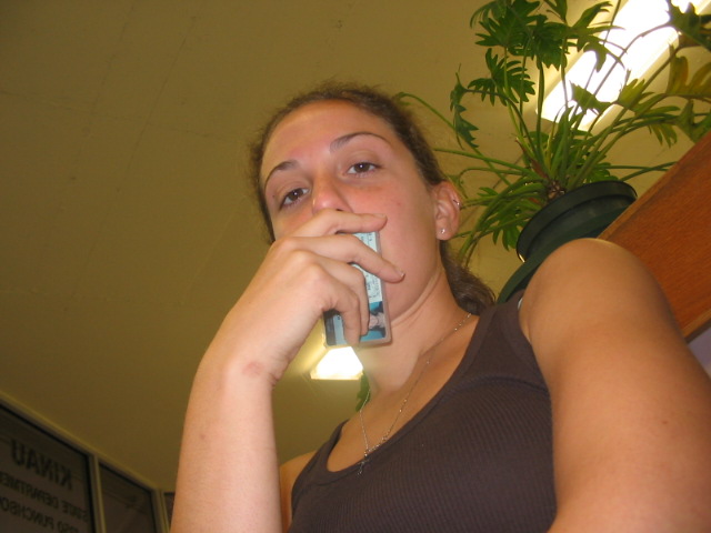 2006_0117_NervousWaiting