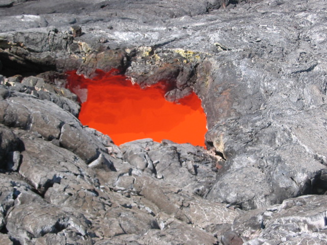 2006_0119_ThatsOneHotHole