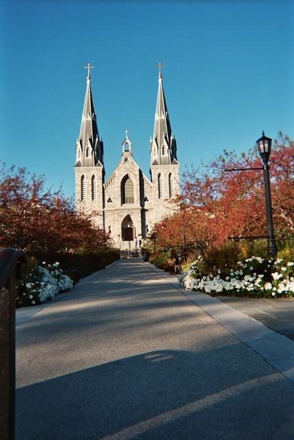 2008_1019VillanovaChurch.JPG