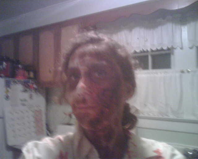 2009_1003ZombieMakeup.jpg