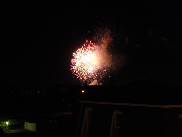 2009_0704Fireworks7.JPG