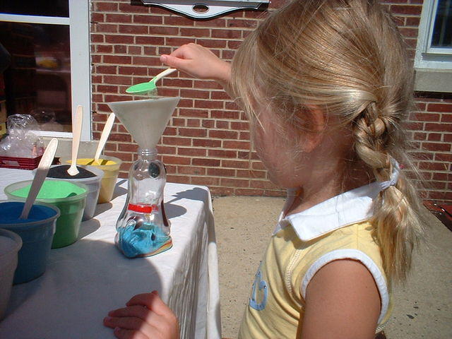 2002_0608KellySandArt