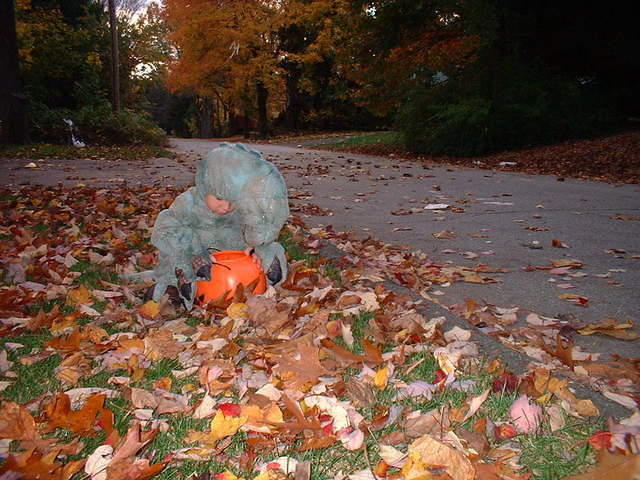 2004 1031 CheckingOutTheStash