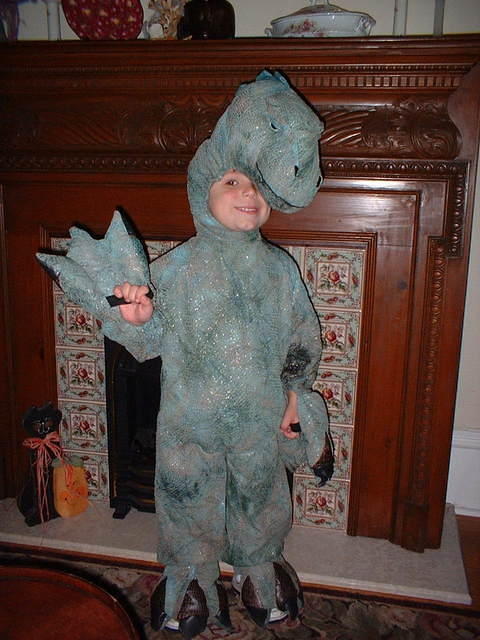 2004 1031 ChristopherDinosaur