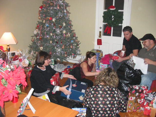 2004 1224 ChristmasEve