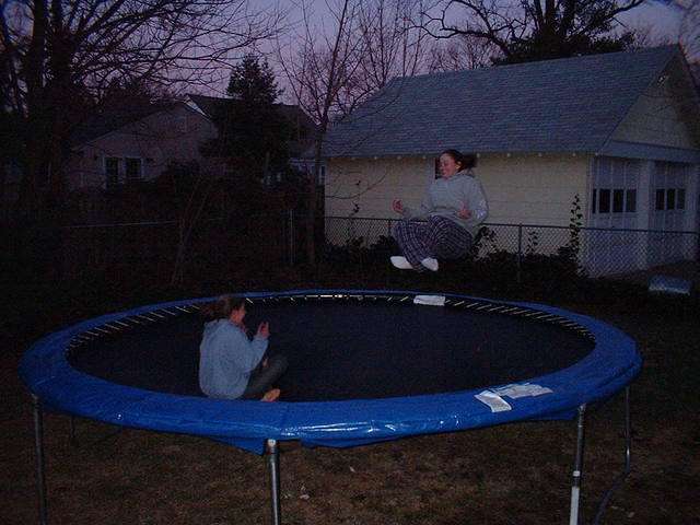 2004 0312ShootOnTheReboundZen