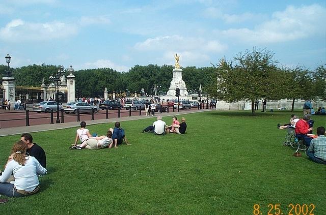 manhattan_july_2002_london_summer_2k2_057.jpg