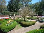 2004 0417Garden
